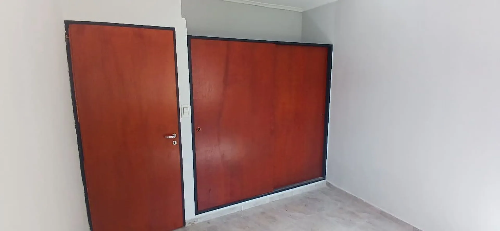 Casa 3 dormitorios y patio, apta crédito, Paraná foto 5