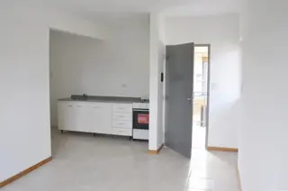 Departamento 2 Ambientes En Venta - Moreno foto 5