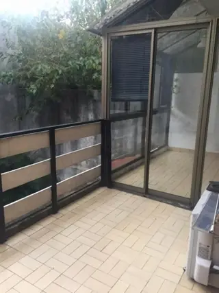Departamento de 2 amb con terraza. POR ESCALERA. foto 3