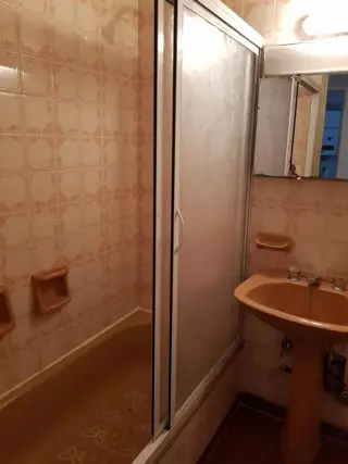 Departamento de 2 amb con terraza. POR ESCALERA. foto 5