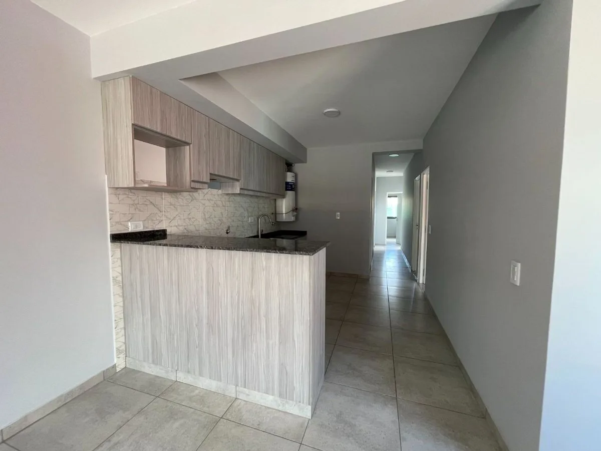 VENTA Bº PRIVADO CASA 3 HAB 2 BAÑOS (1 EN SUITE) foto 3
