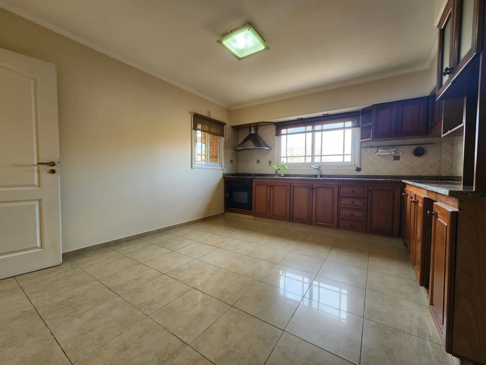 Piso de categoría en venta en Villa Lugano foto 3