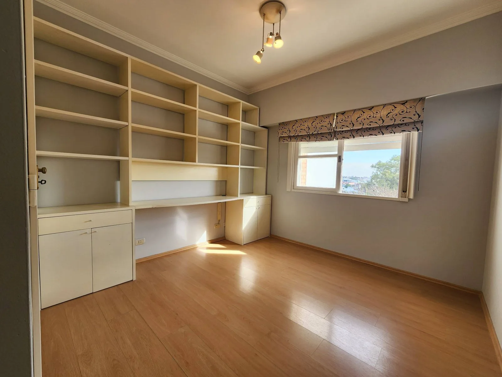 Piso de categoría en venta en Villa Lugano foto 5