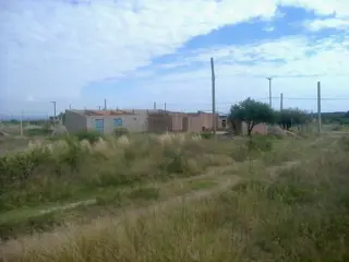Casa a Terminar en terreno 1000m2 excepcional entorno serrano foto 2