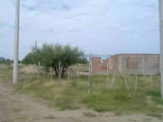 Casa a Terminar en terreno 1000m2 excepcional entorno serrano foto 4