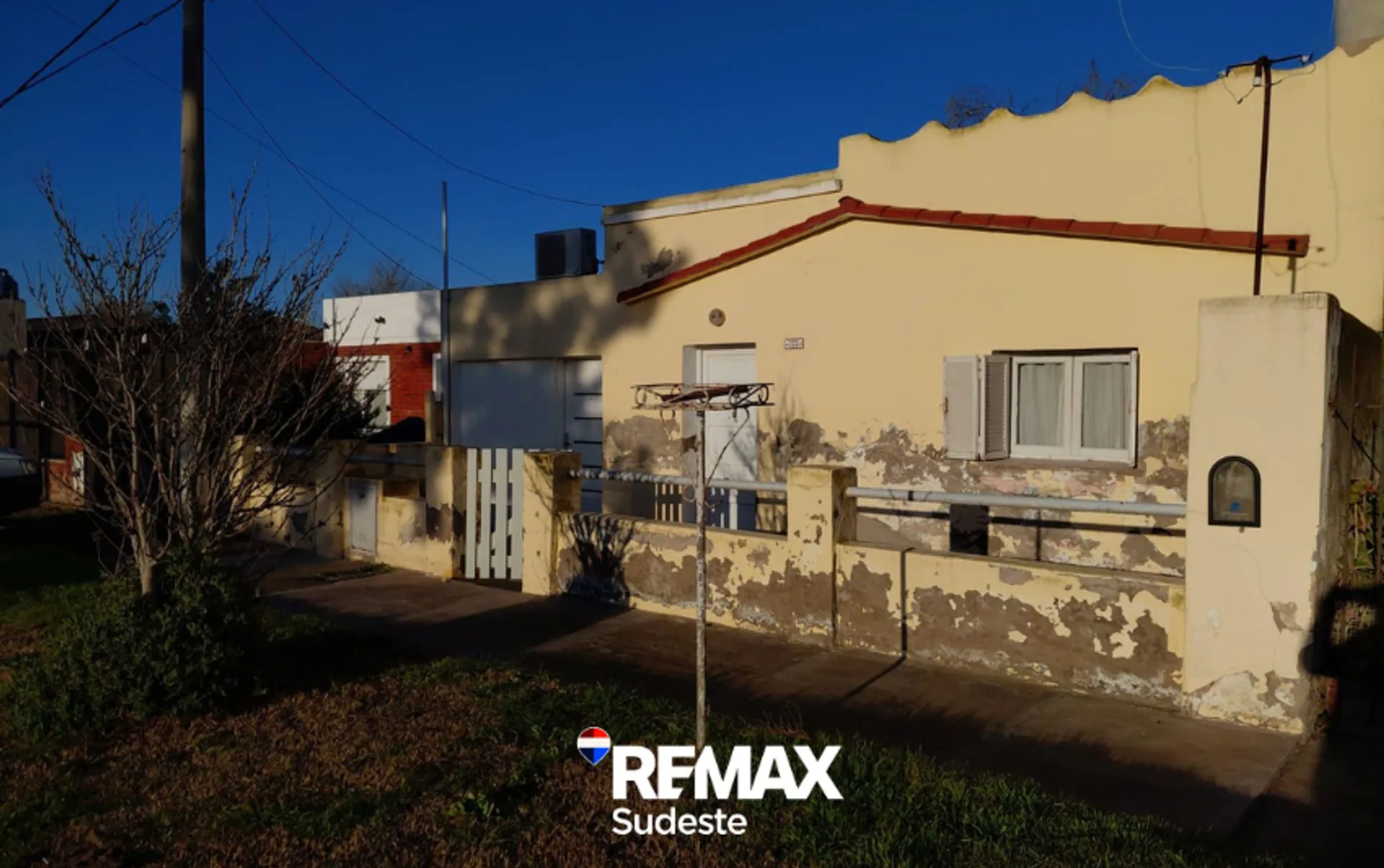 VENTA CASA DOS DORMITORIOS GRAL DANIEL CERRI foto 2