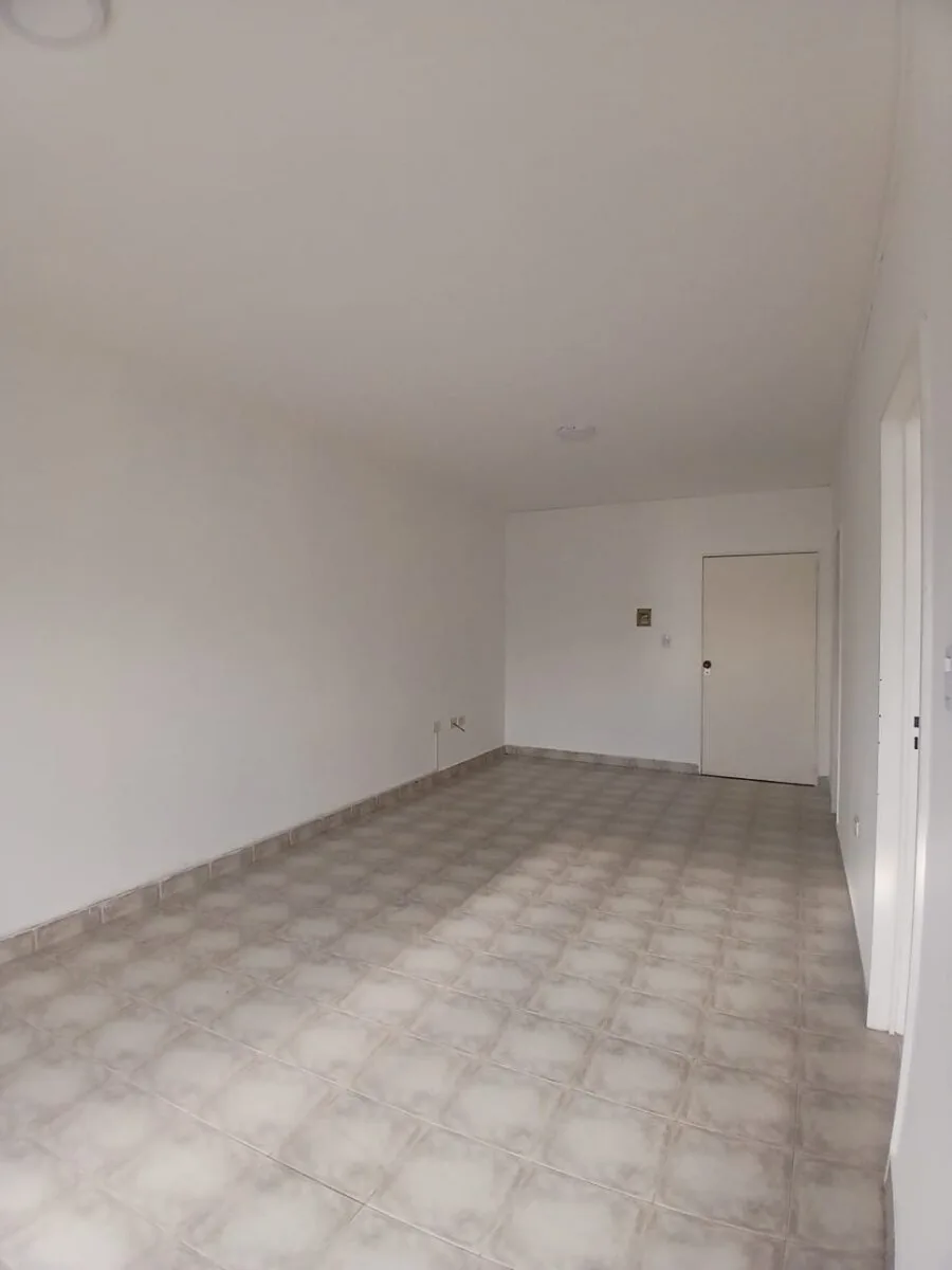 Oportunidad! Se Vende un hermoso Departamento Monoambiente Amplio con Balcón foto 4