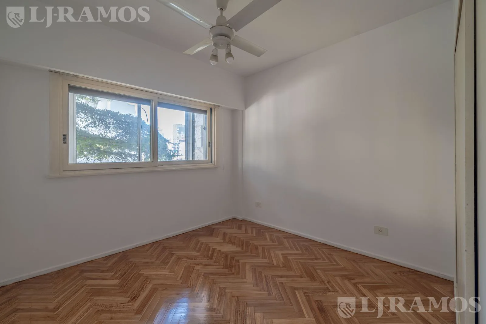 Departamento de 2 ambientes en Belgrano! Balcón foto 5