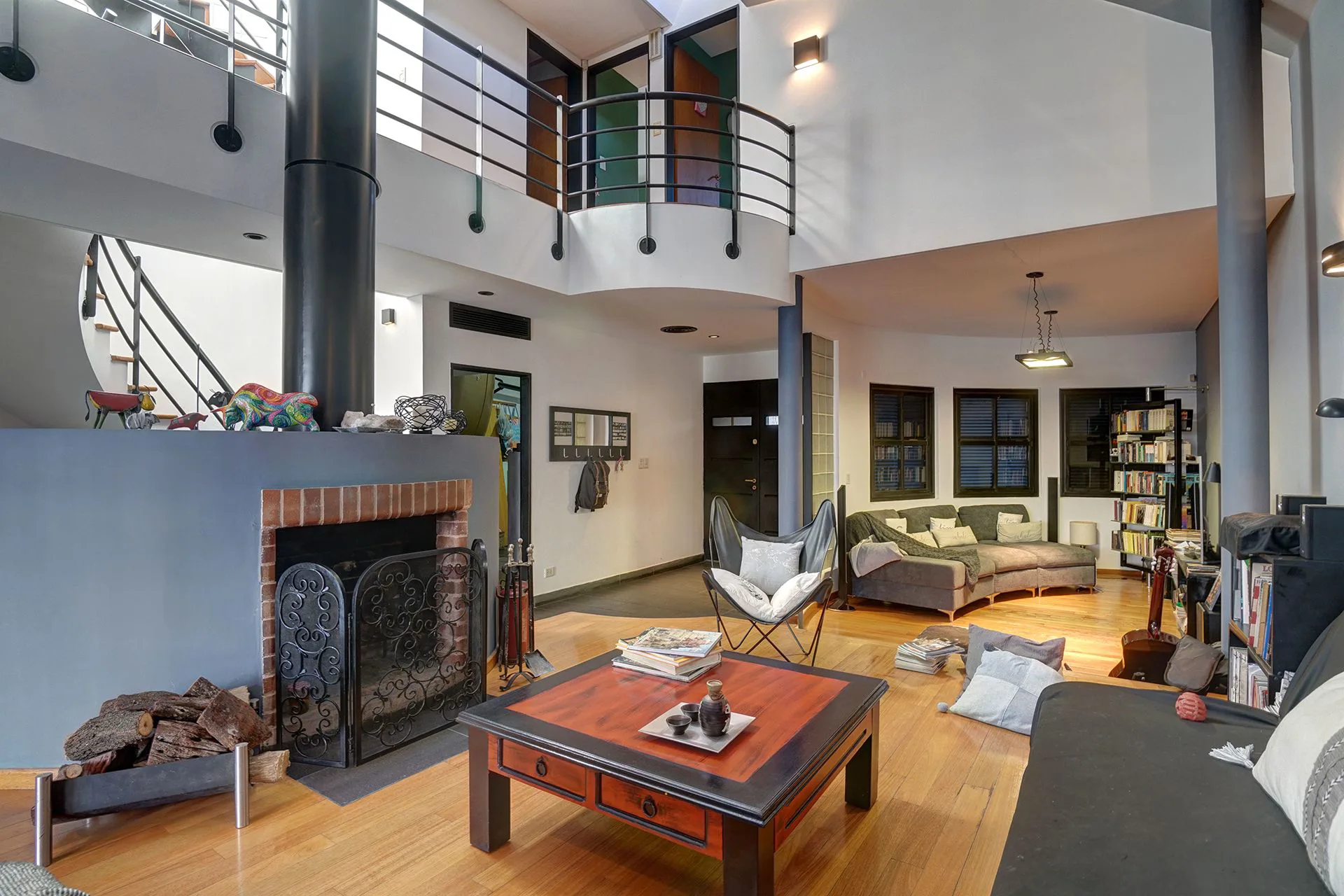 VENTA CASA LOTE PROPIO VILLA DEL PARQUE foto 4