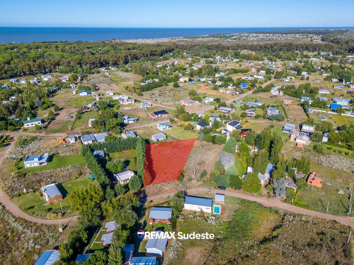 Venta de gran lote en Pehuen-Co cerca del ingreso foto 4