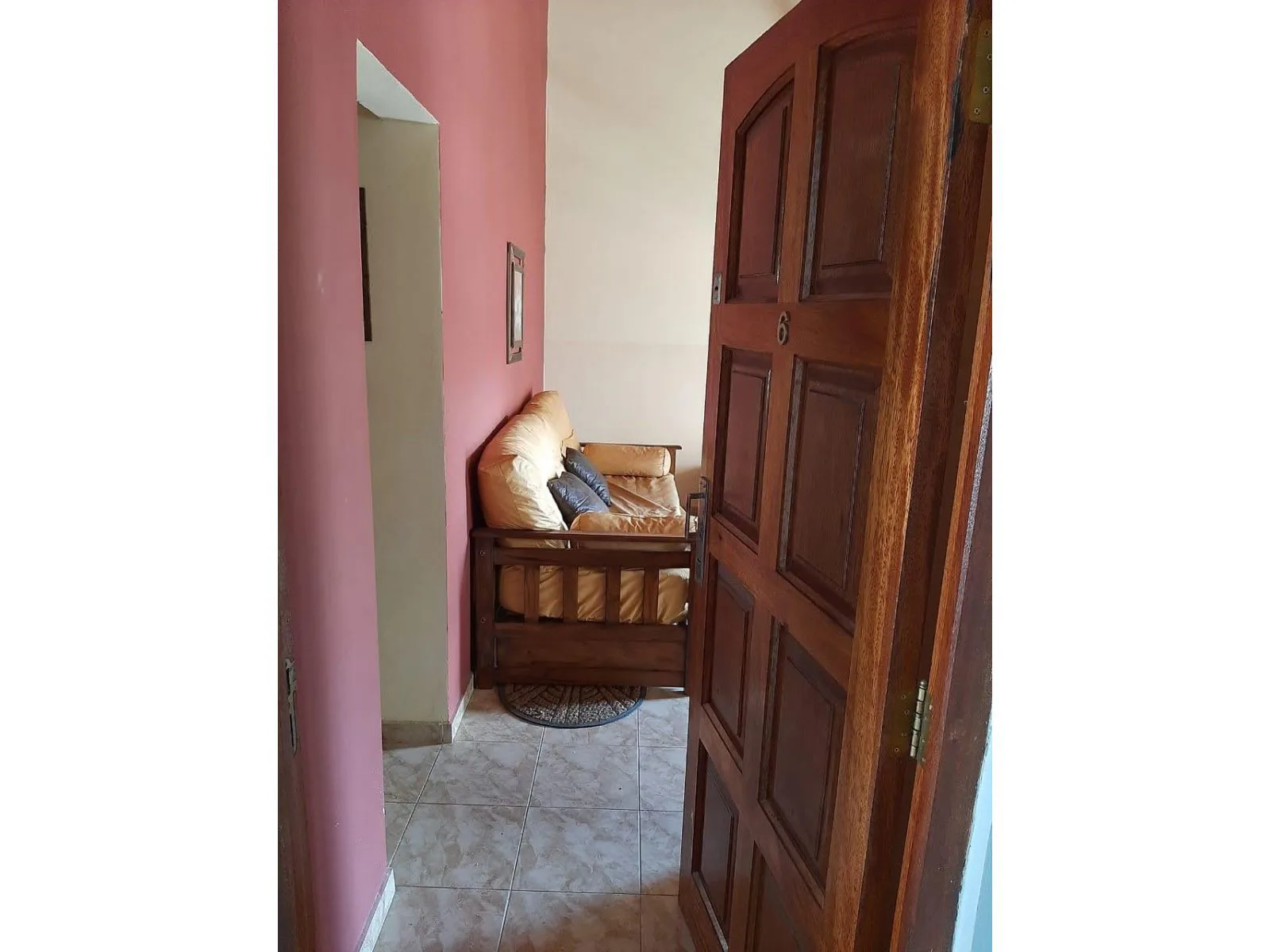 Street-Facing 1-Bedroom Apartment with Balcony in Miramar, Solymar Building – photo 7 of 9
