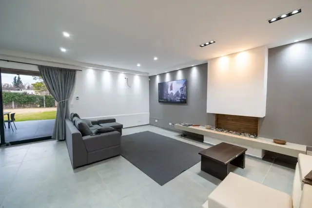 CASA EN VENTA 3 DORMITORIOS SAN EDUARDO