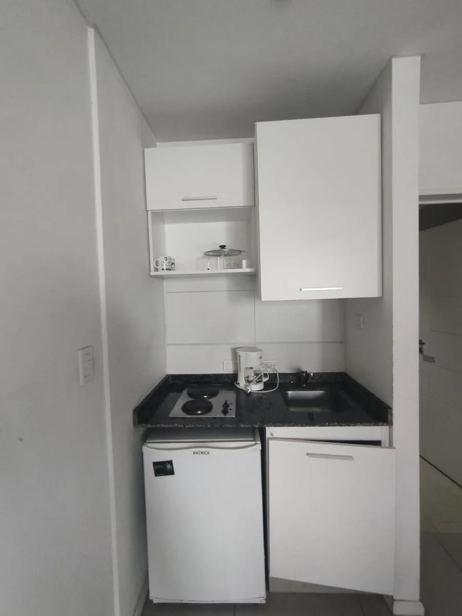 Studio apartment in Núñez – photo 8 of 10