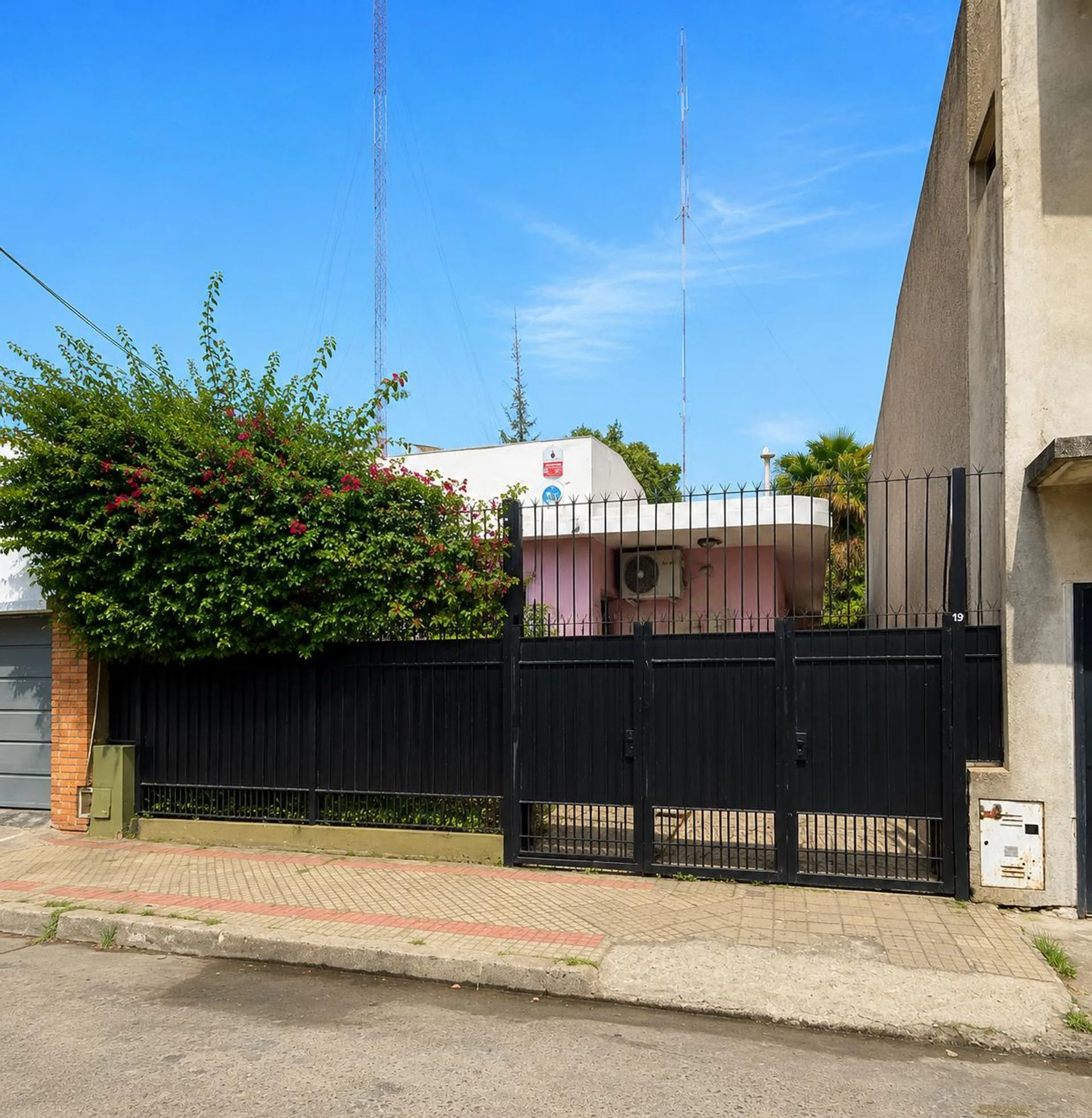 CASA EN VENTA-3AMBIENTES-LOMAS DE ZAMORA foto 4