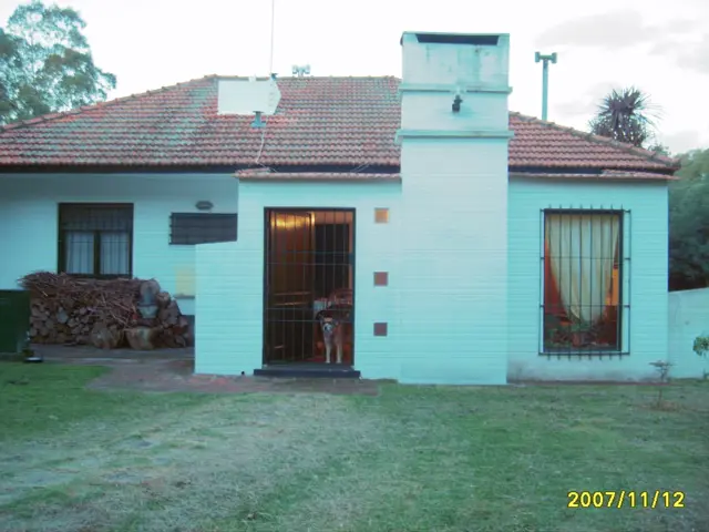VTA CASA CON LOTE LINDERO