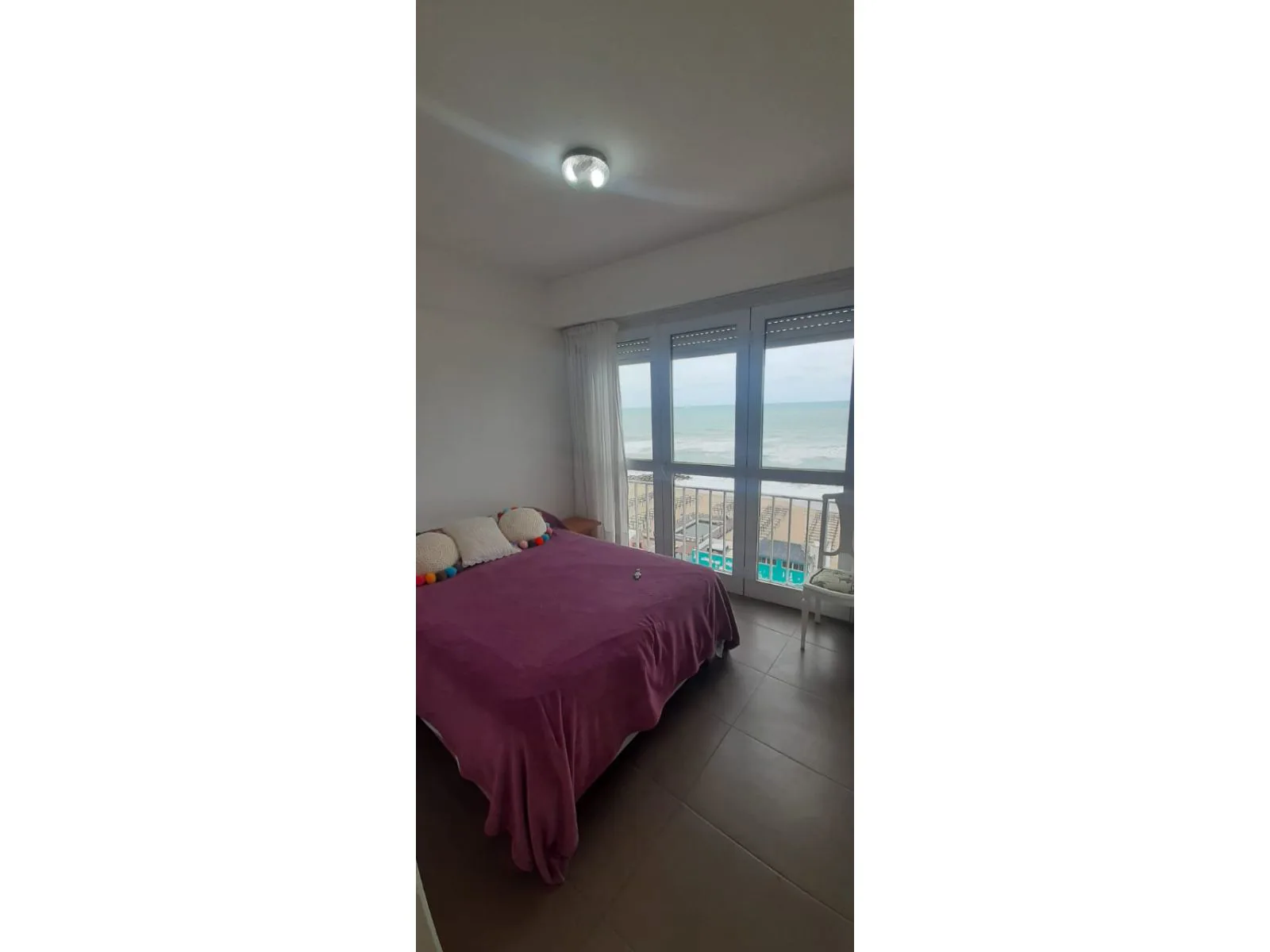 Alquiler temporario departamento 4 ambientes con vista al mar Miramar foto 5