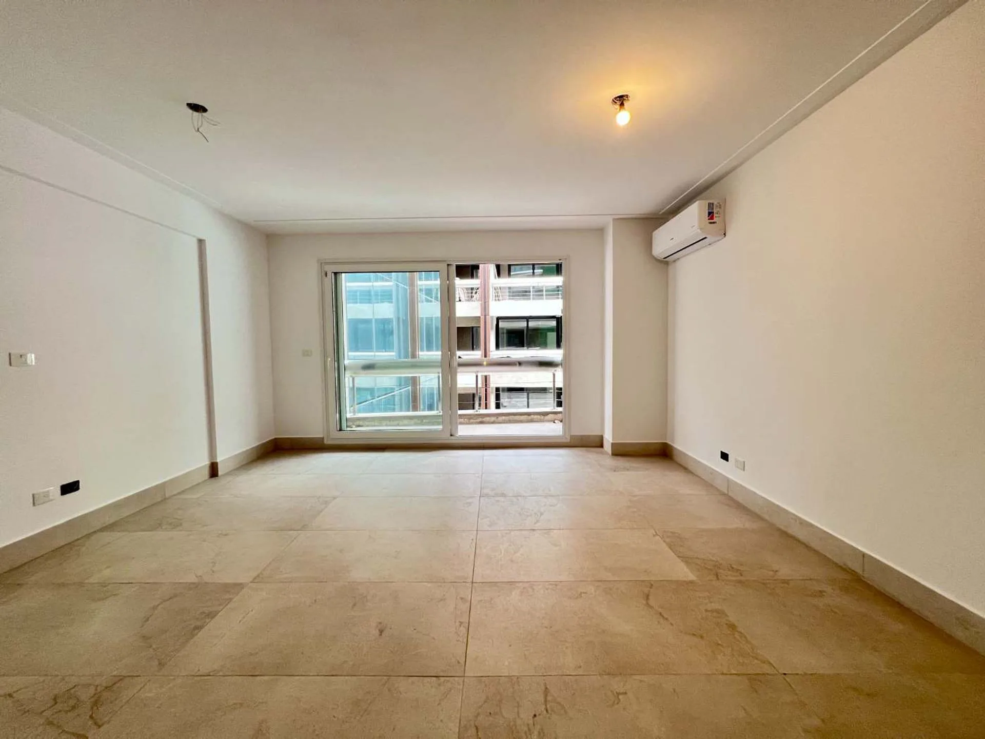 MONOAMBIENTE EN VENTA A ESTRENAR BALCÓN PALERMO