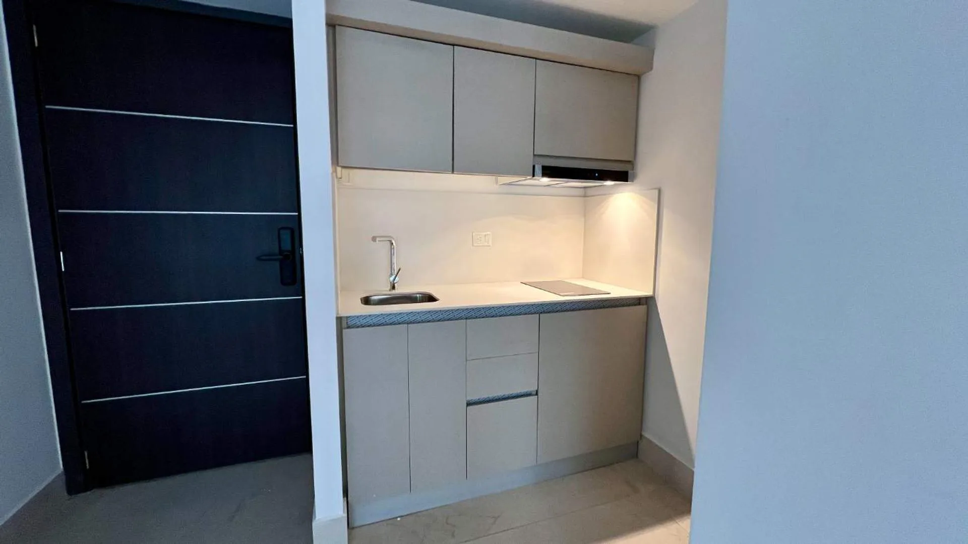 MONOAMBIENTE EN VENTA A ESTRENAR BALCÓN PALERMO foto 2