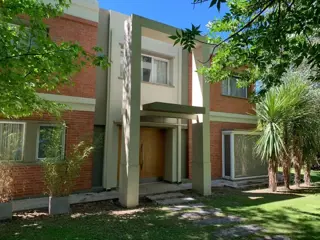Casa Villa del Sol, con quincho y pileta foto 1