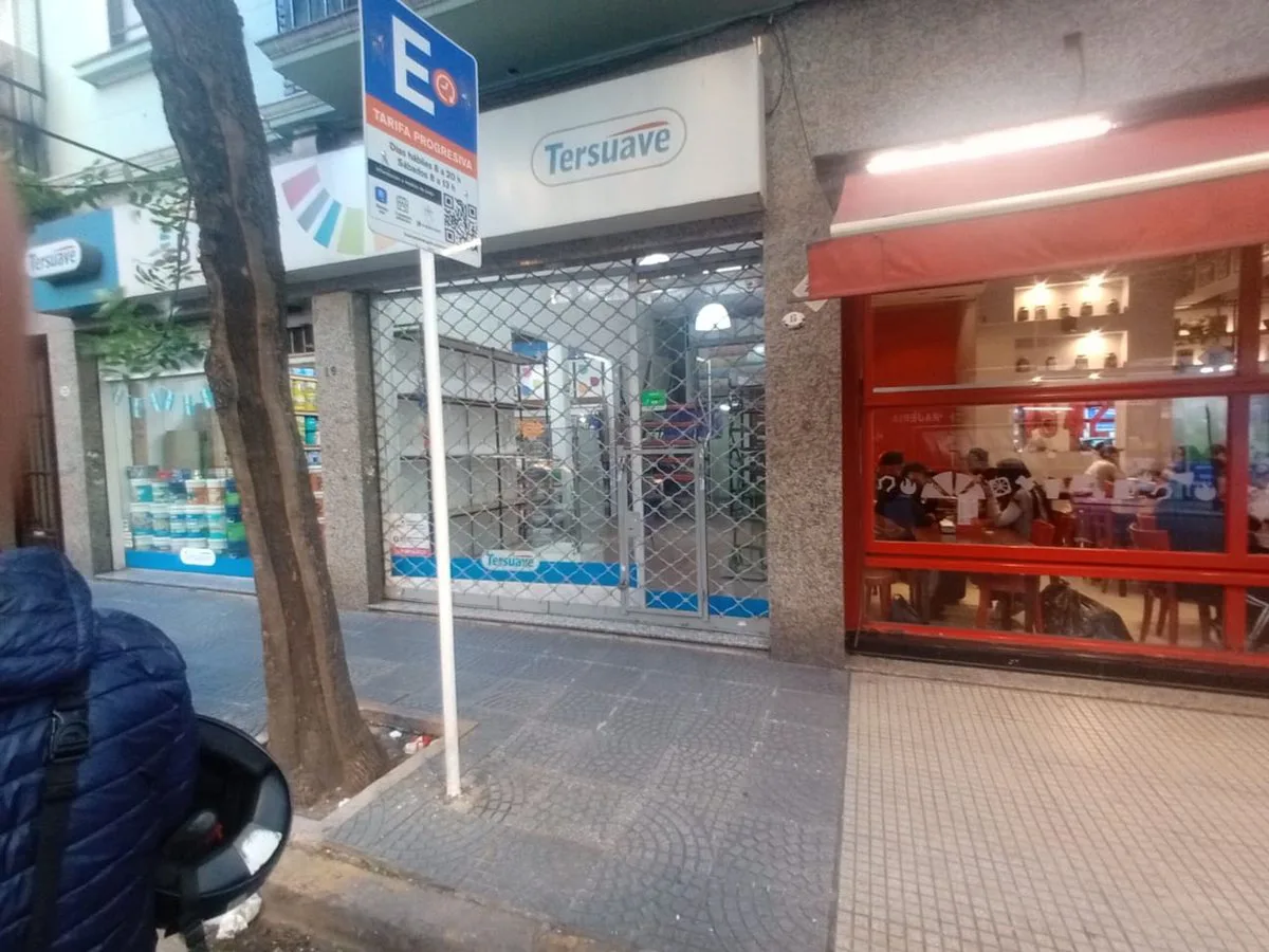 VENTA local comercial en Balvanera foto 2