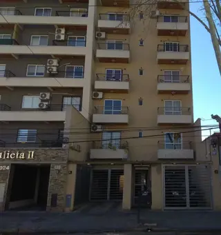 DEPARTAMENTO DE 2 AMBIENTES EN ALQUILER foto 1