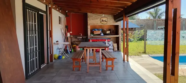 VENTA CASA 2 DORMITORIOS CON PILETA IBARLUCEA