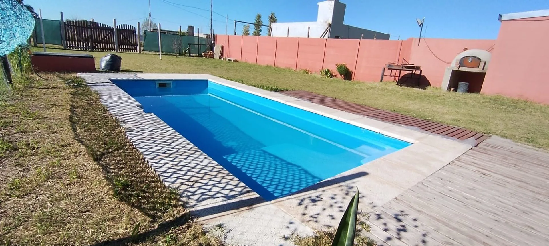 VENTA CASA 2 DORMITORIOS CON PILETA IBARLUCEA foto 2