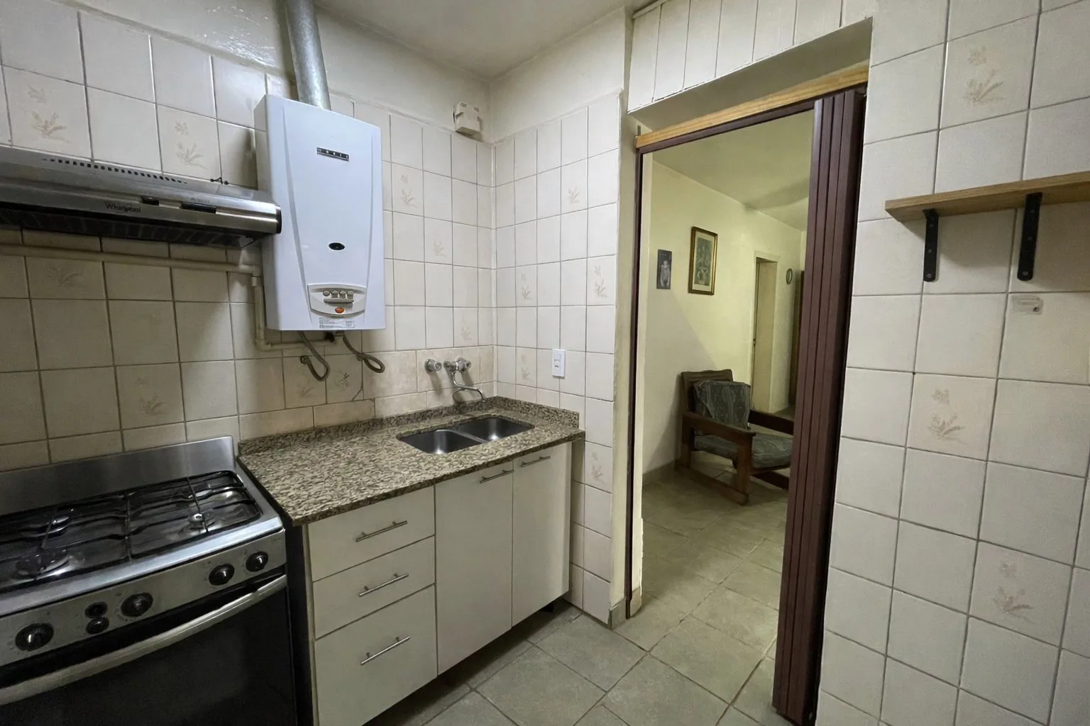 Casa de 4 ambientes en venta barrio Las Casitas foto 4