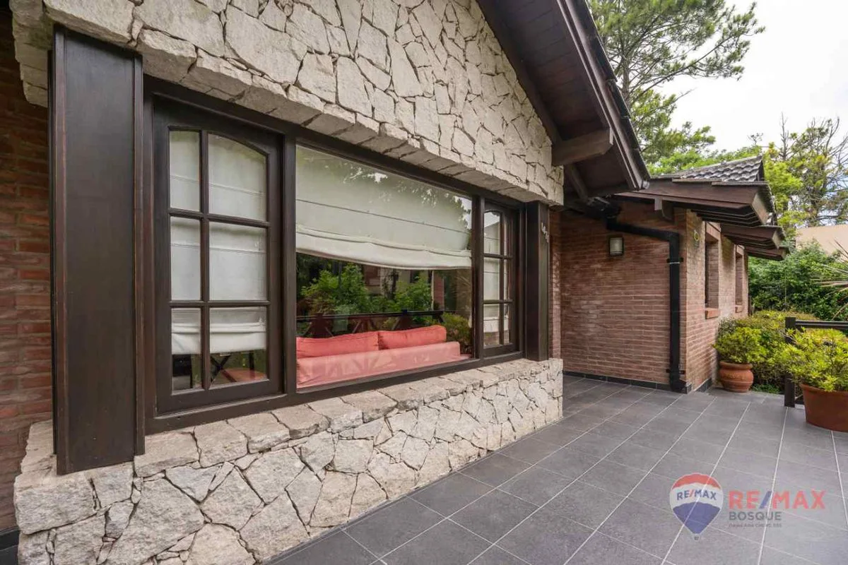 Casa en Venta Pinamar de 6 Ambientes foto 5