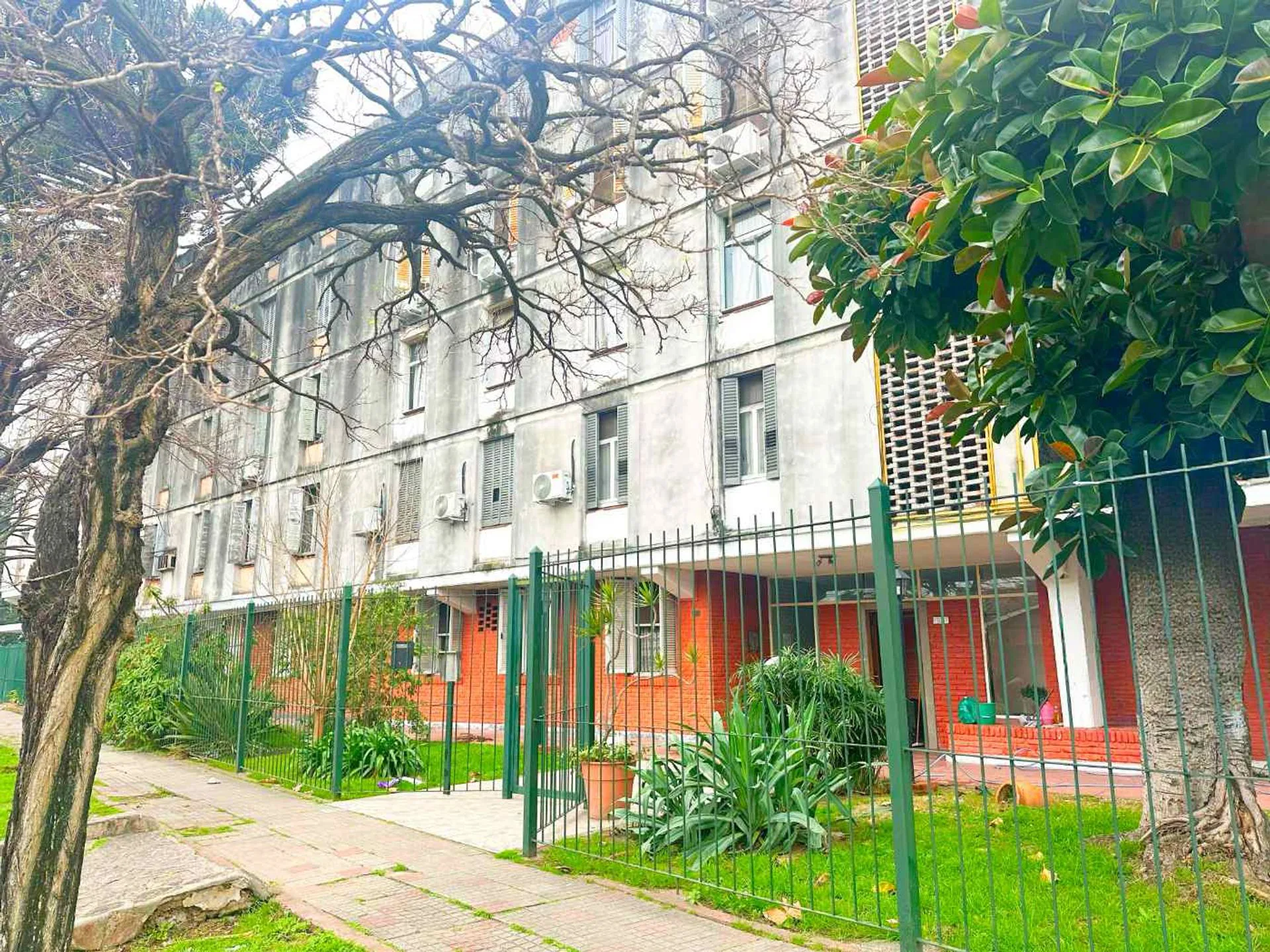 DEPARTAMENTO EN VENTA VILLA BALLESTER 4 AMBIENTES