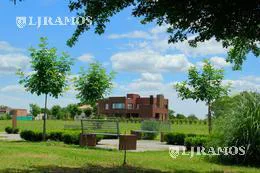 Terreno en  Venta en Eucaliptus Haras Santa Maria PG foto 4