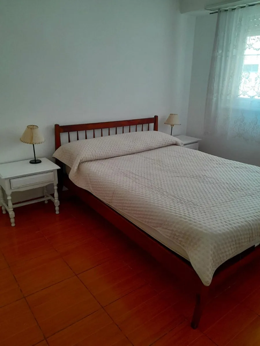ALQUILADO.Alquiler por 12 meses departamento 2 ambientes en Miramar. Edificio Loberia foto 5