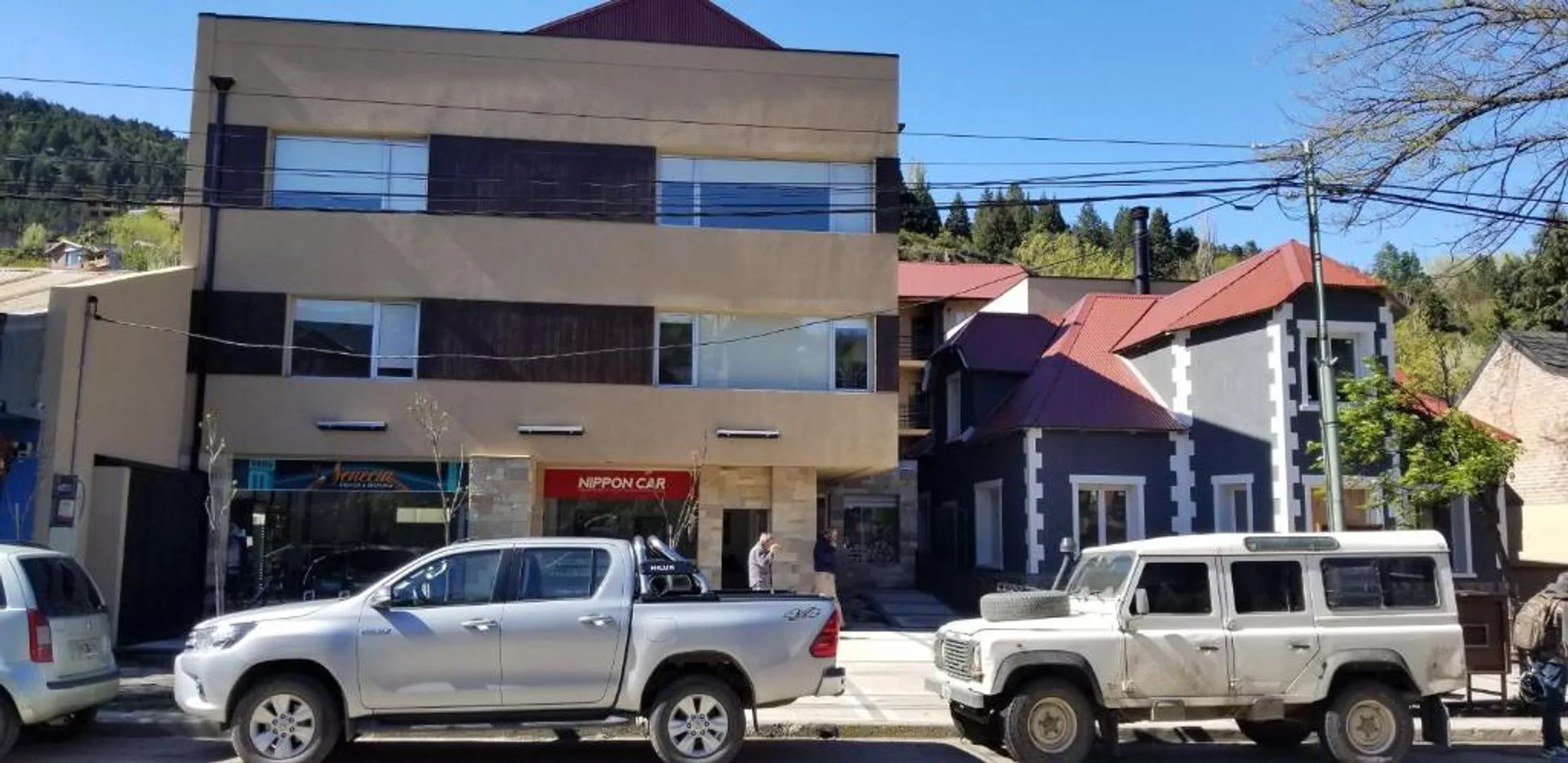 Remax vende Duplex con cochera en Centro SMA foto 4