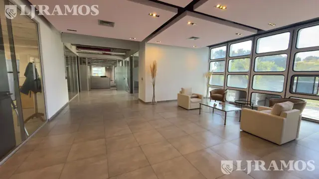 Alquiler de oficina de 1.000 m2 en San Fernando