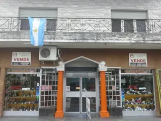 RETASADA!!! Local Comercial en Don Torcuato foto 1
