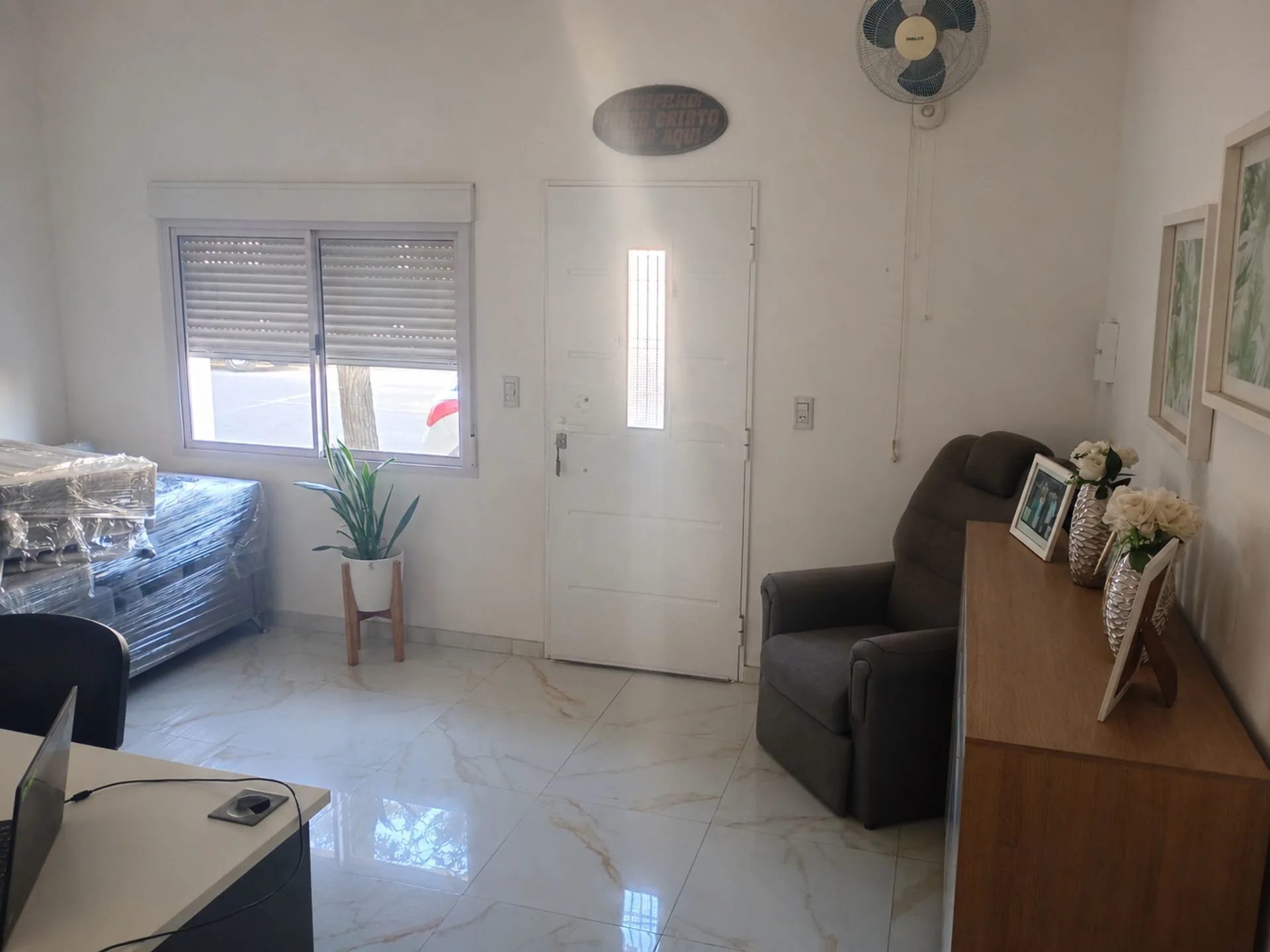 CASA EN VENTA 3 DORMITORIO CENTRO ESTE VILLA MARIA foto 3