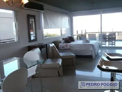 VENDO MONOAMBIENTE FRENTE AL MAR!