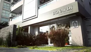 Local P.B a estrenar. Edificio excelente calidad foto 4