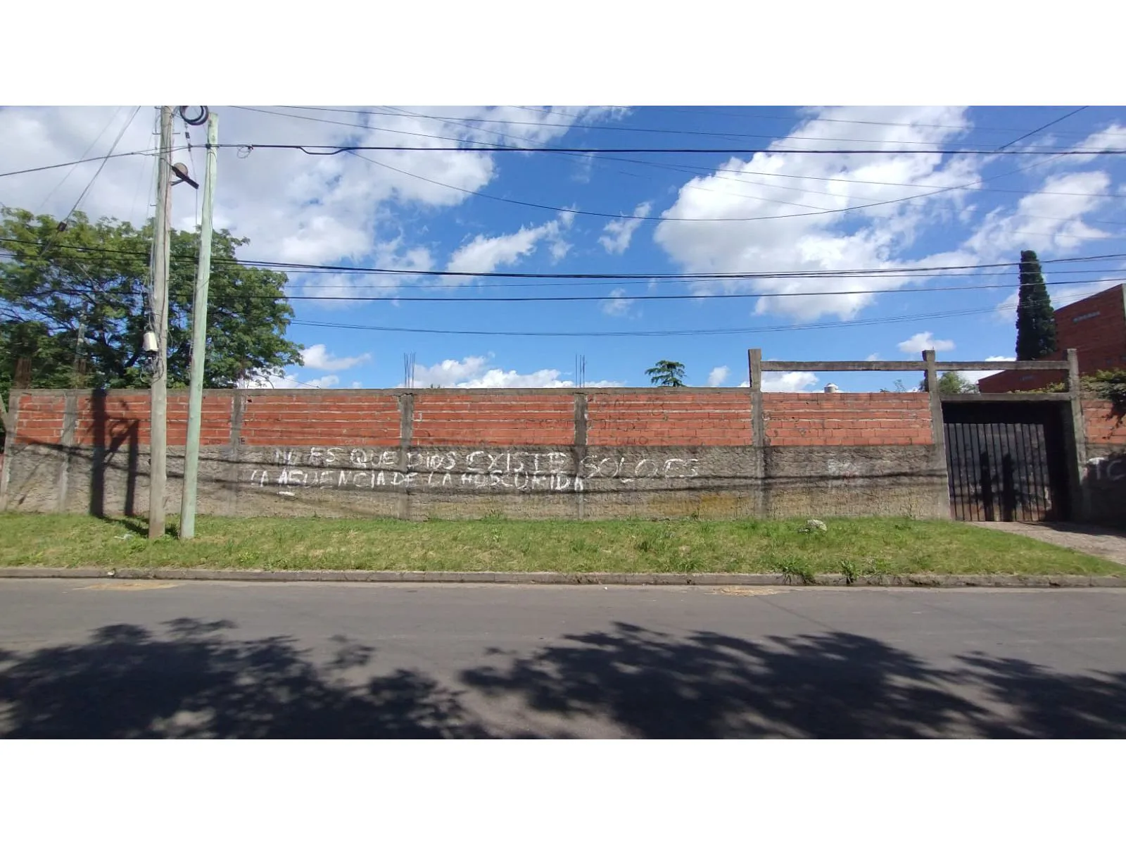 LOTE EN VENTA MORON foto 3