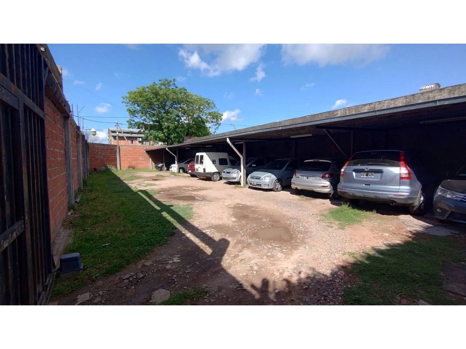 LOTE EN VENTA MORON foto 5