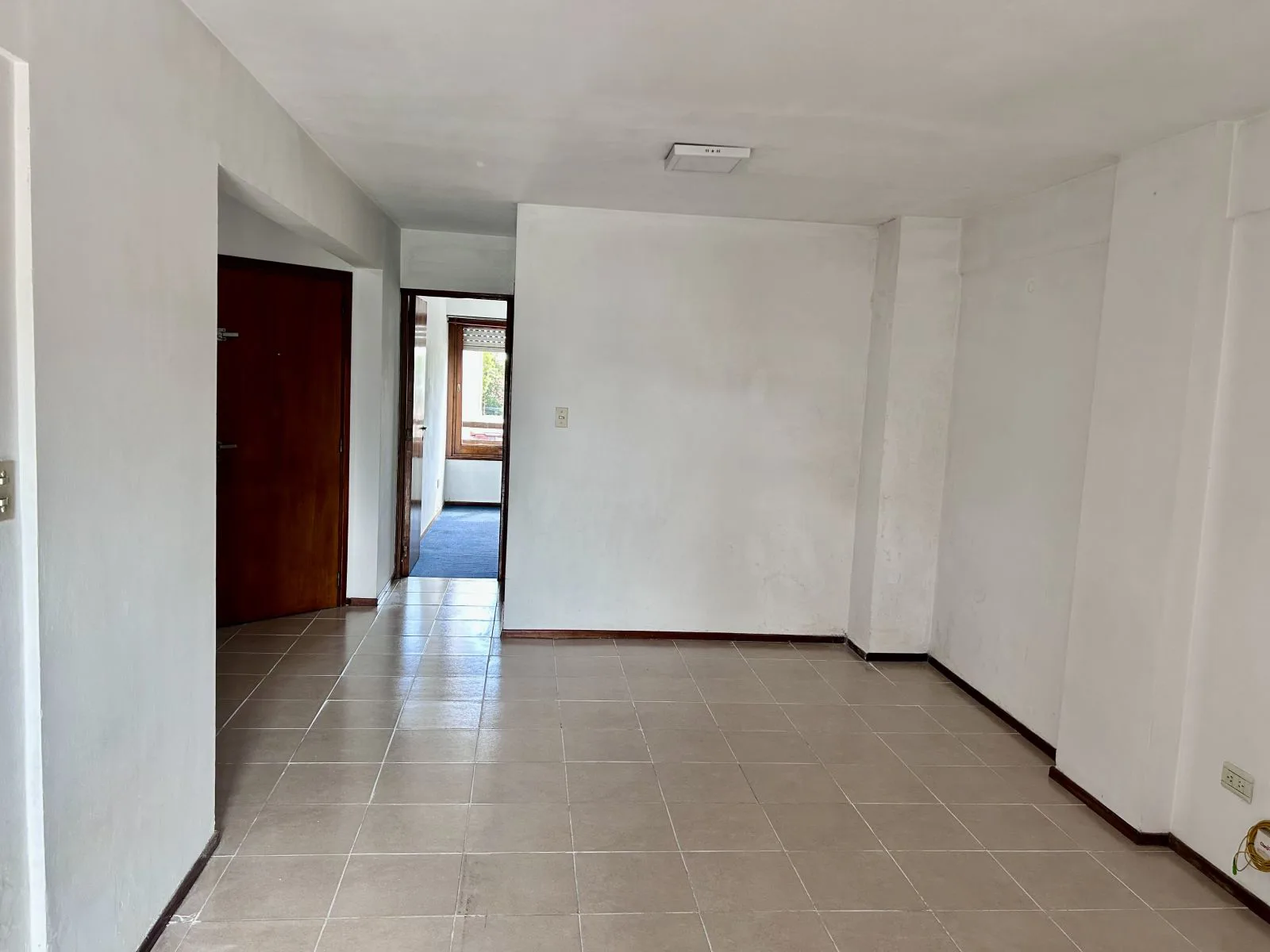2 AMBIENTES ZONA UNIVERSIDAD apto profesional foto 2