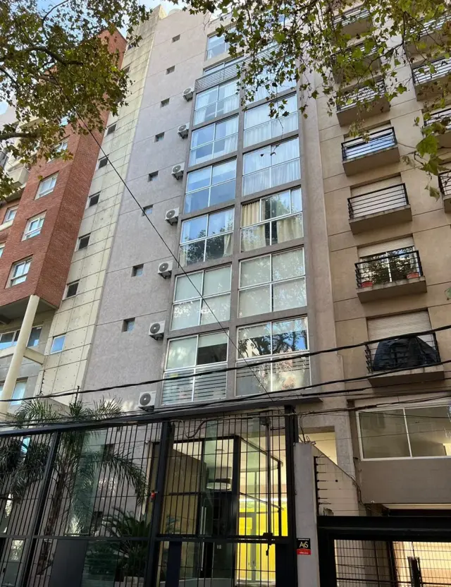 2 ambientes con balcón orientado al Norte. Apto Profesional. Apto Crédito.