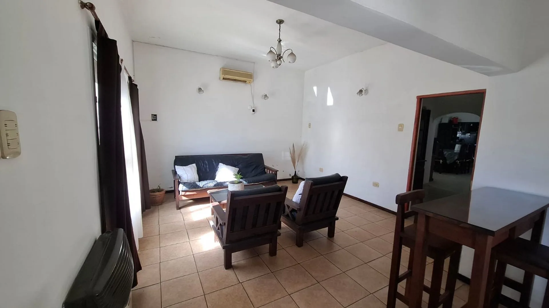 VENTA CASA 4 AMBIENTES  ITUZAINGÓ foto 4