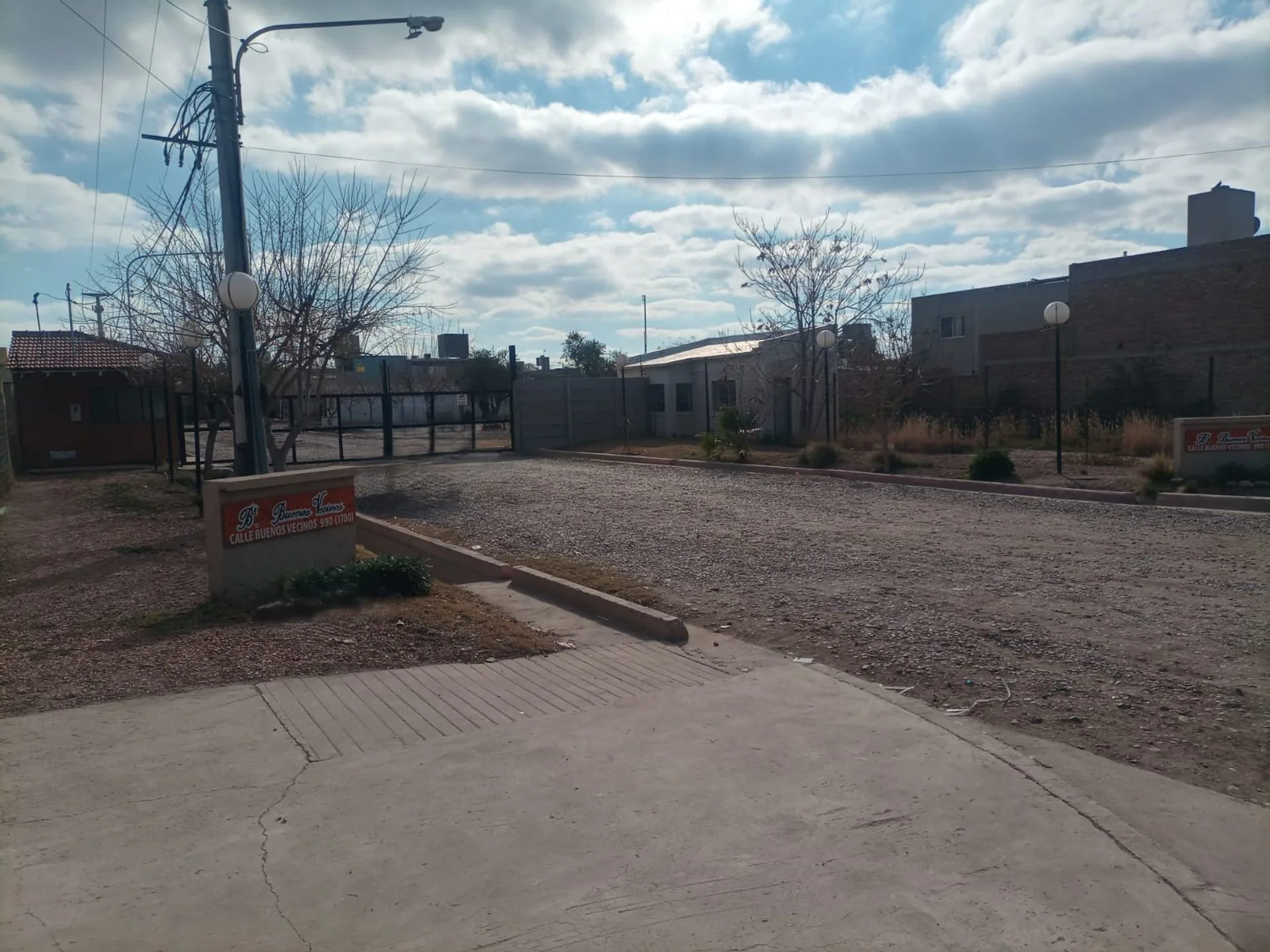 VENTA LOTE GUAYMALLEN foto 4