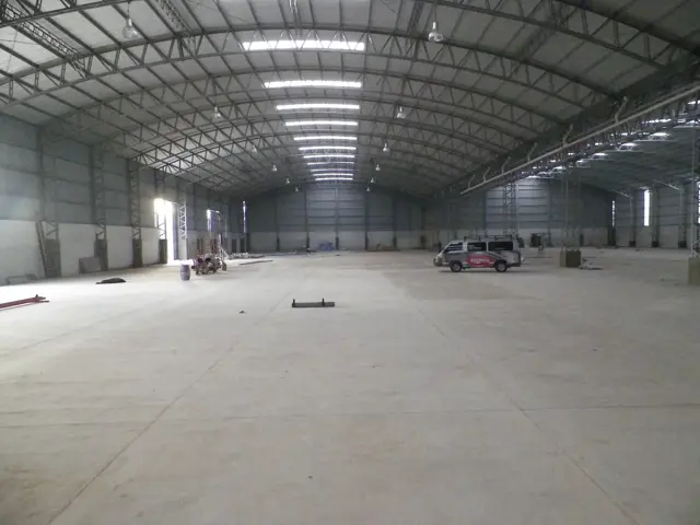 Galpón en construccion