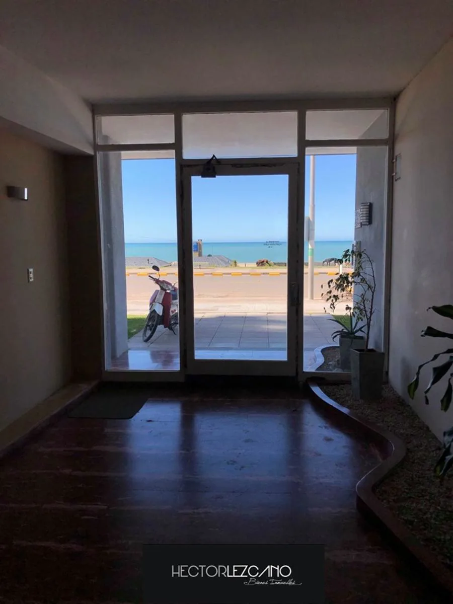 Apartment in Miramar – photo 2 of 17