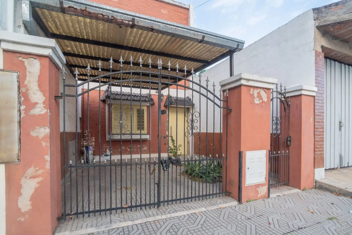 Venta Duplex con cochera 2 dormi y patio Santa Fe foto 3