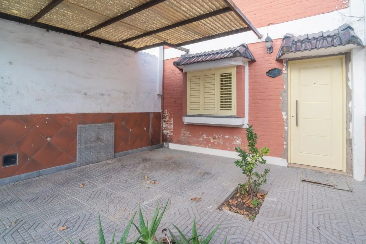 Venta Duplex con cochera 2 dormi y patio Santa Fe foto 4
