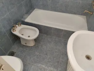 Casa mas dto  en venta cerca del Hospital en Bahia Blanca foto 5