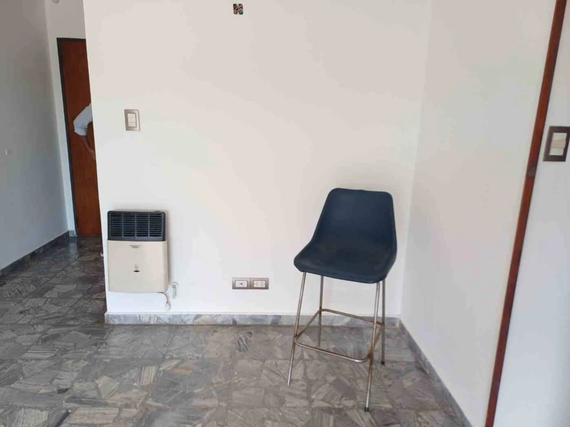 VENTA DEPTO 4 AMBIENTES C/BALCON  BOEDO A/CREDIT0 foto 4
